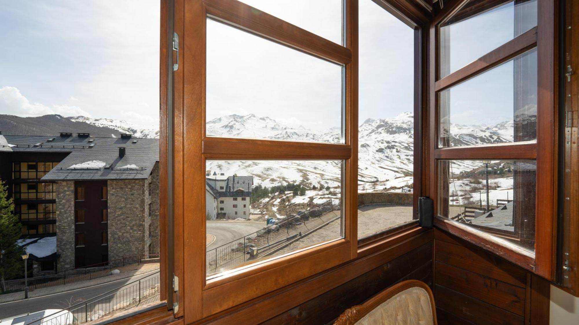Apartamentos Formigal Exteriér fotografie